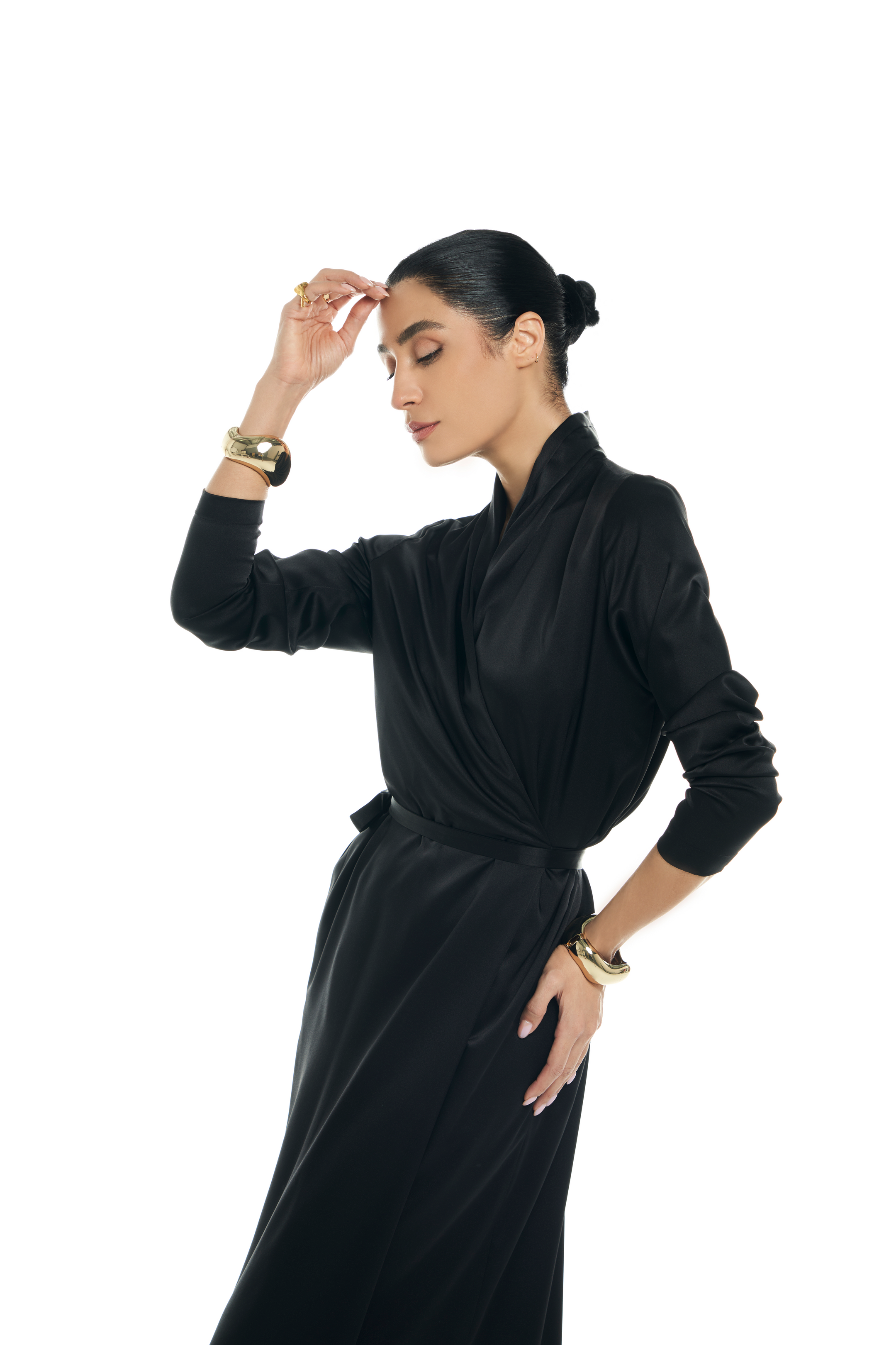 فستان رائع مع ستائر